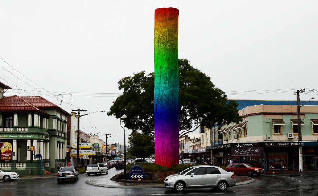AT THE ROUNDABOUT: Maybe the cedar log could become Lismore’s ’big thing’, like Byron’s lighthouse and Ballina’s prawn? Rainbow-coloured, naturally, to reflect the area’s diversity. AT THE ROUNDABOUT: Maybe the cedar log could become Lismore’s ’big thing’, like Byron’s lighthouse and Ballina’s prawn? Rainbow-coloured, naturally, to reflect the area’s diversity.